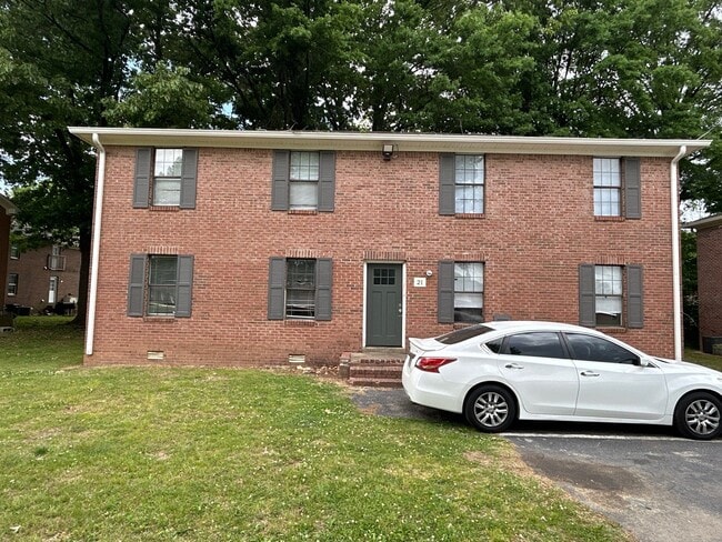 Building Photo - 21 Brianfield Cv Unit D