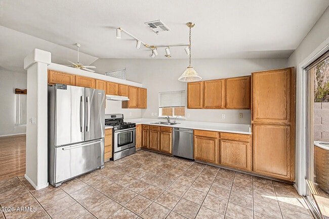 Photo - 9969 W MacKenzie Dr