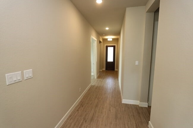 Photo - 5511 Mesa Ests Dr