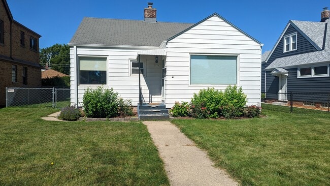 Building Photo - 3579 S Logan Ave Rental