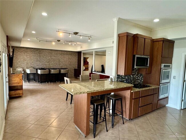 Photo - 17 Rio Grande Ave