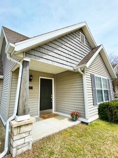 Building Photo - 4428 W Serviceberry Dr
