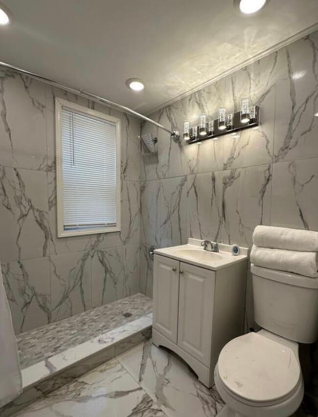 Photo - 54 Ward Pl Unidad FL 1