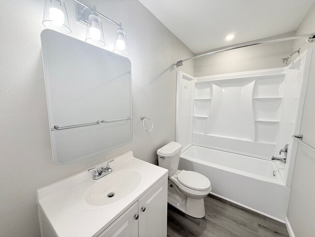 Photo - Fully Remodeled East Hill Cottage