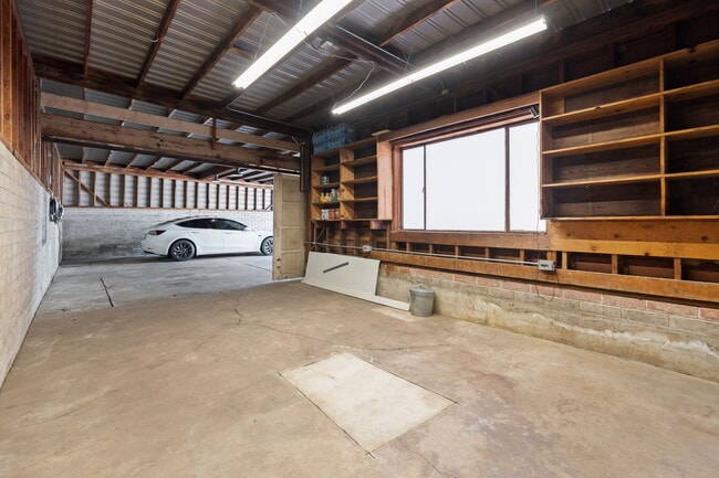 Photo - 8124 Greenly Dr