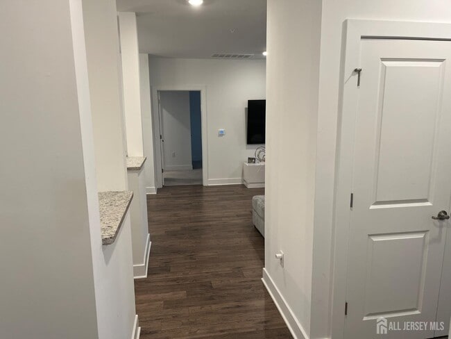 Photo - 826 Stiller Ln