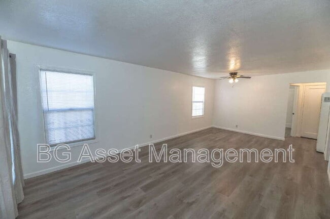 Photo - 1428 Monterey St
