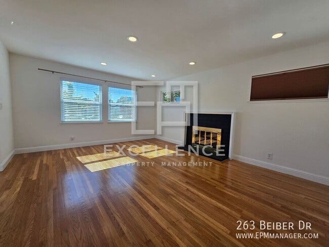 Photo - 263 Beiber Dr-