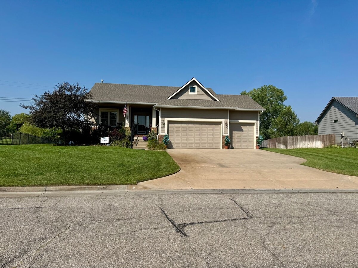Photo - 1429 N Lakeside Dr House