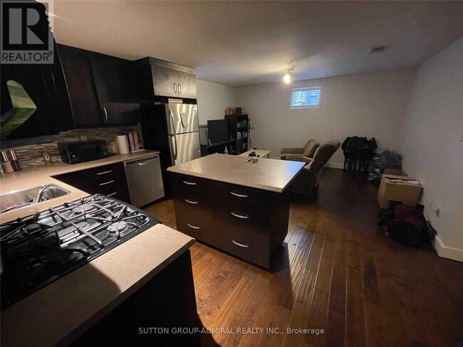 Photo - 1148 Islington Ave.