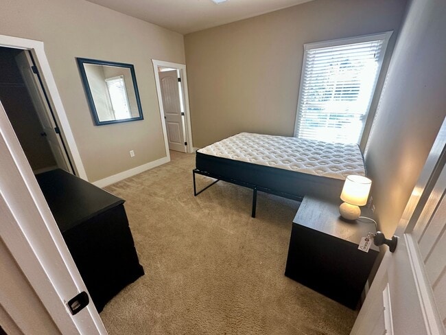 Photo - The Retreat of Clemson Unit A