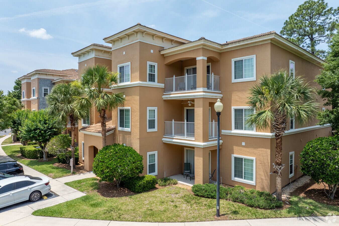 Exterior alternativo - Florida Club Condominiums