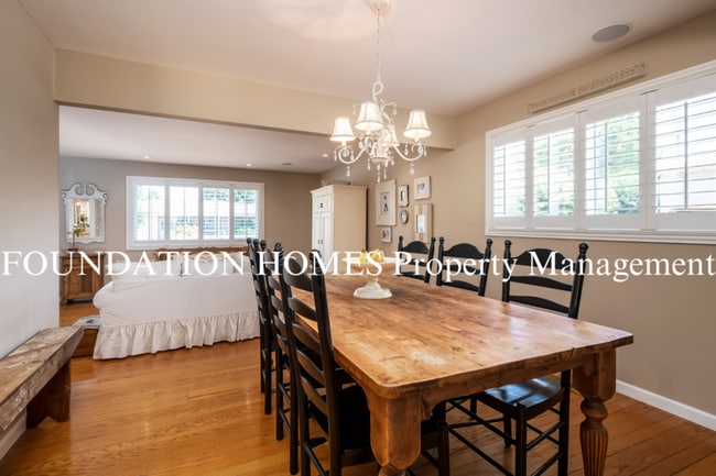 Photo - 32 Devonshire Dr