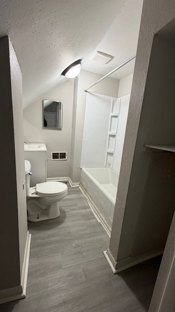 Photo - UT417 Unit upper