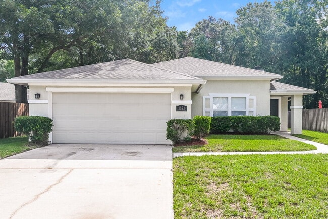 Building Photo - 1071 Collinswood Dr W Rental