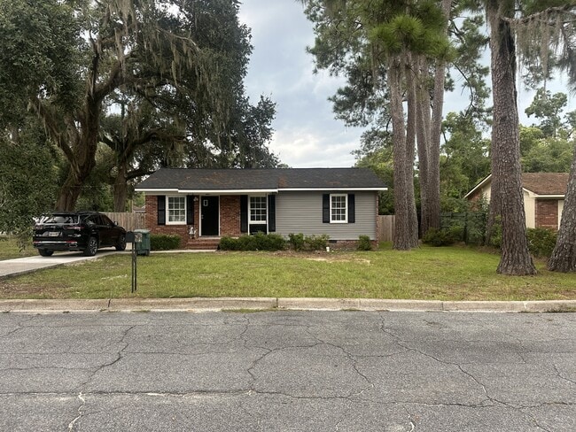 Building Photo - 1000 Nicholas Dr Rental