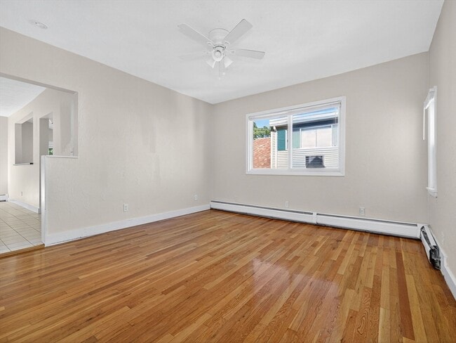 6 Knollin St Unit 2