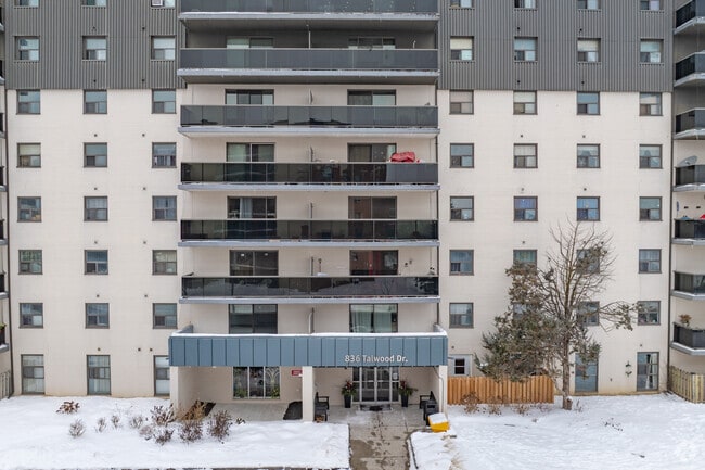 Entrance - 836 Talwood Dr