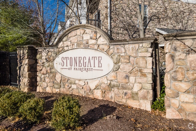 Photo - Stonegate At Faircrest