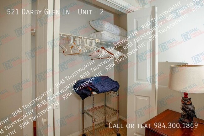 Photo - 521 Darby Glen Ln Unit 2