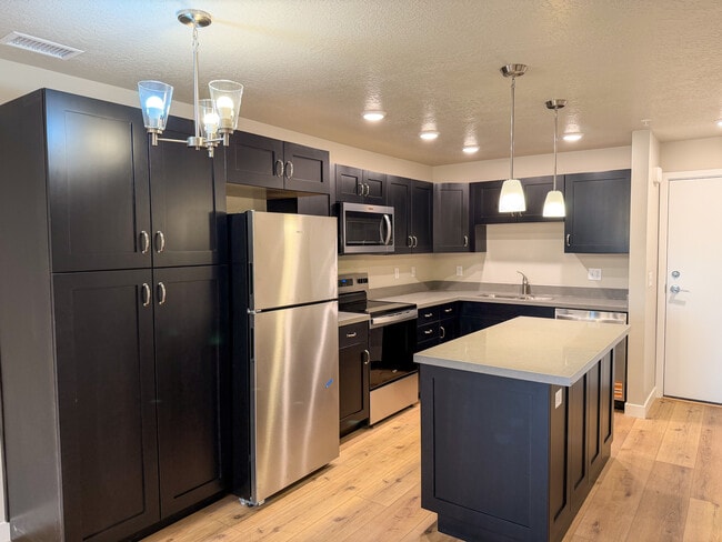 Photo - 1032 E 400 S Unit 102B