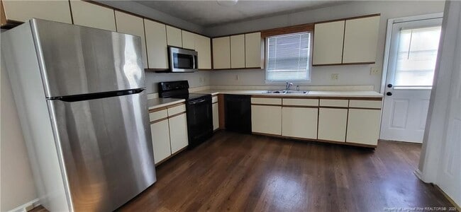 Photo - 1439 Sprunt Ave