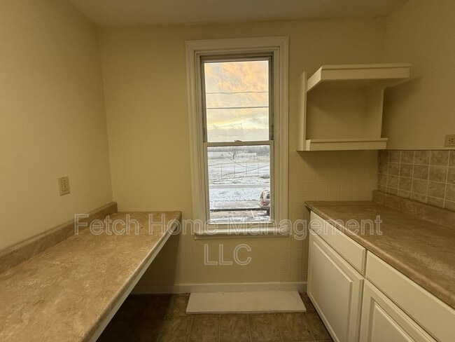 Photo - 357 S 3rd St