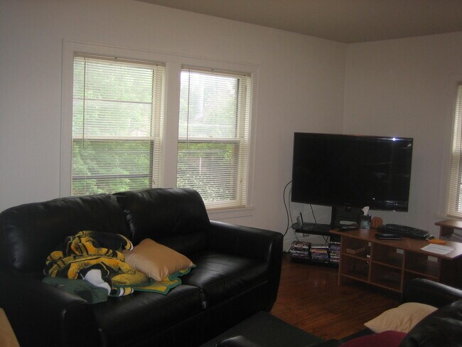 Photo - 894 Grand Ave Unidad 201