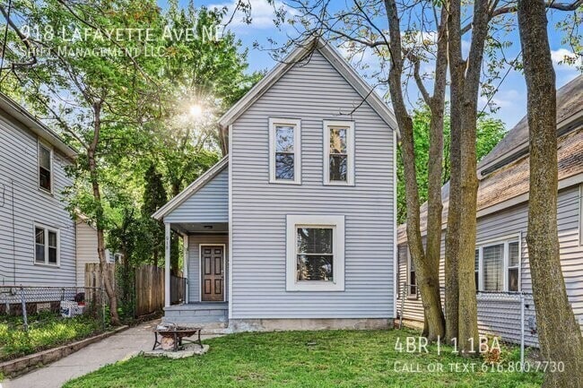 Building Photo - 918 Lafayette Ave NE