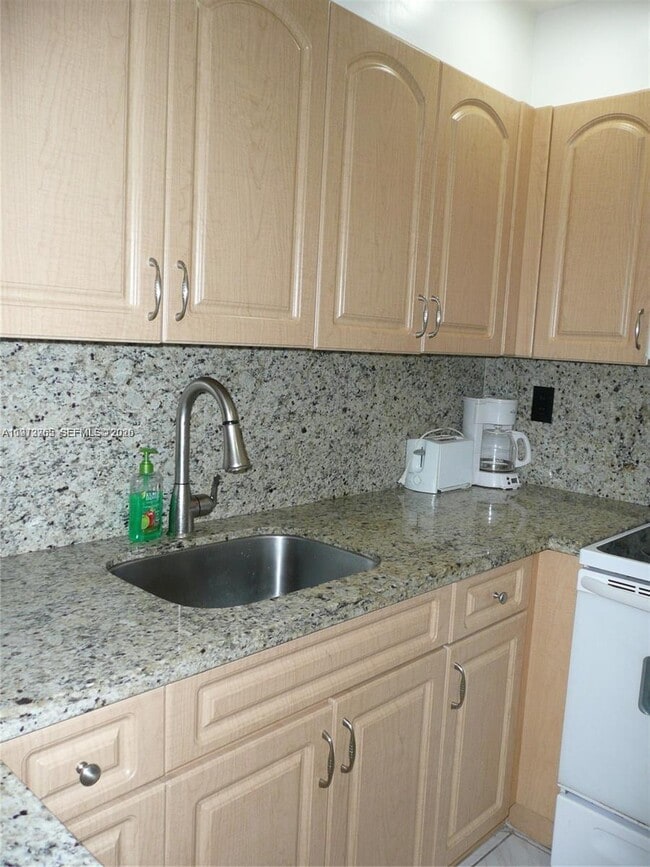 Photo - 17560 Atlantic Blvd Unit 503