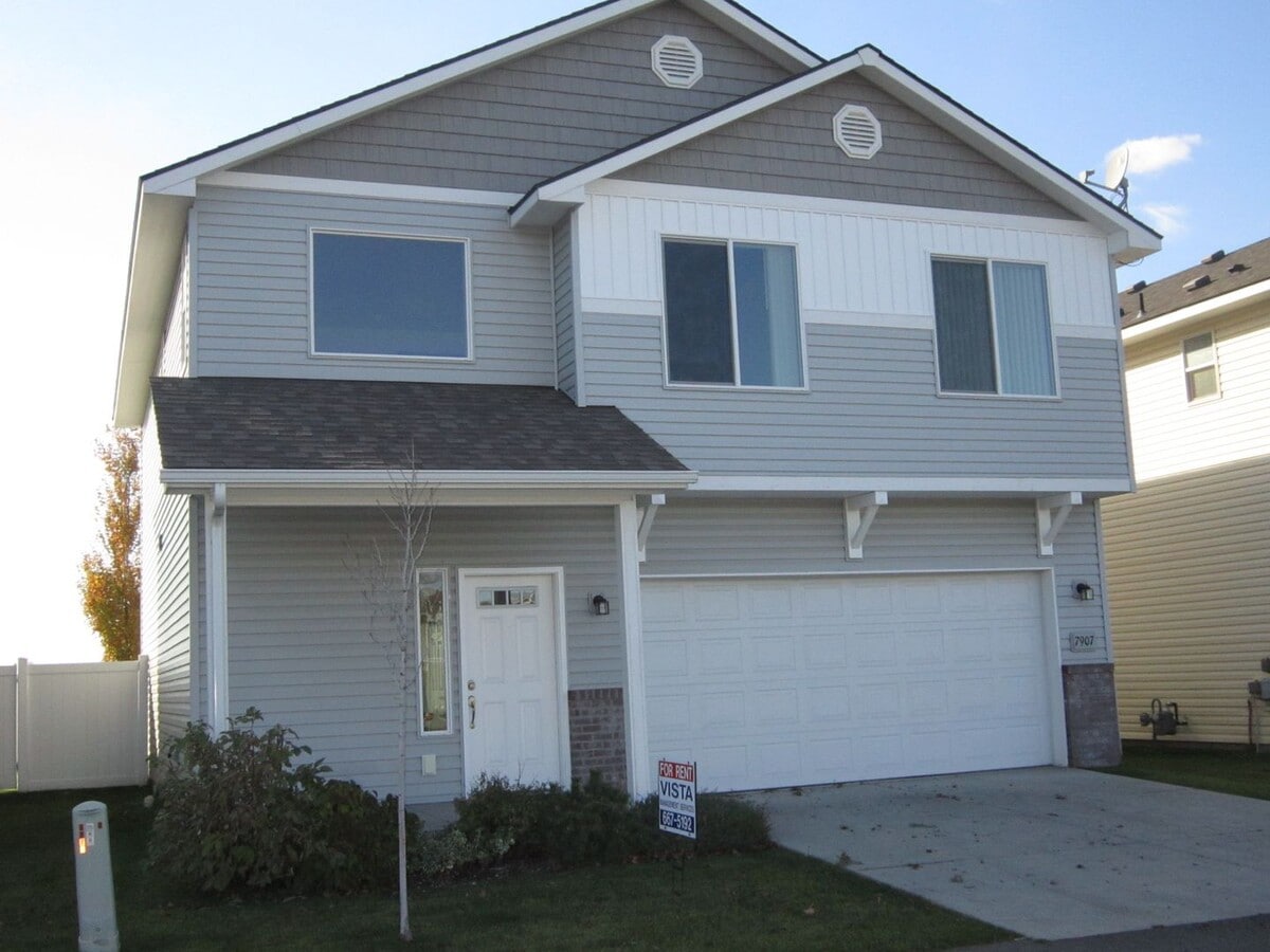 3 Bed, 2.5 Bath Home in The Landings, Coeu... - 3 Bed, 2.5 Bath Home in The Landings, Coeu...