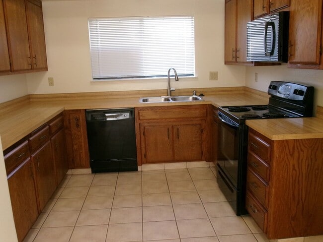 Photo - LAURELGLEN !