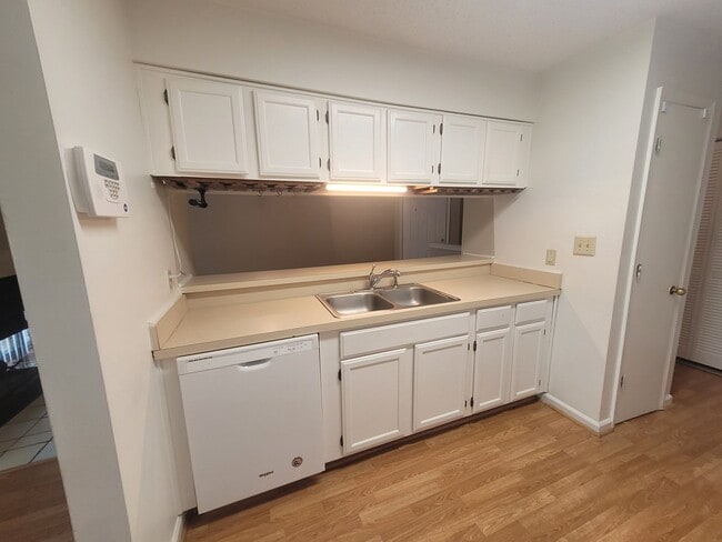 Photo - 12732 Daybreak Cir