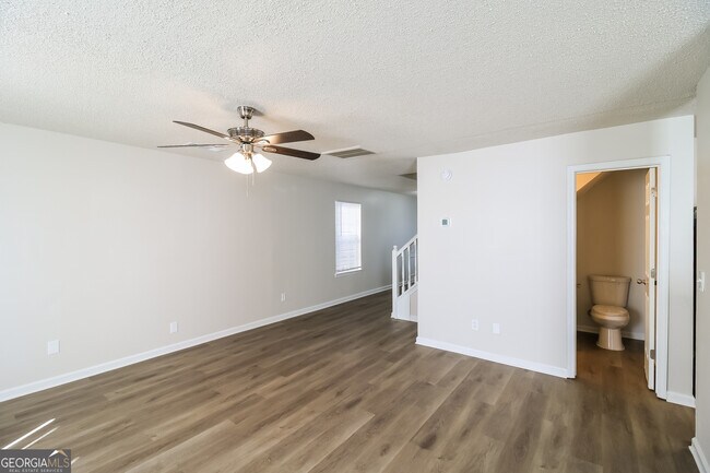 Photo - 165 Colser Drive