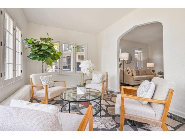 Photo - 1621 W 25th St