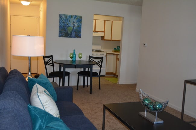 Photo - Aurora Heights