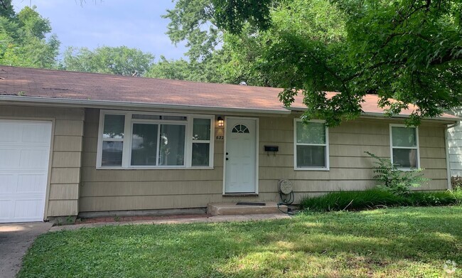 Building Photo - 1632 W 20th Ter Rental