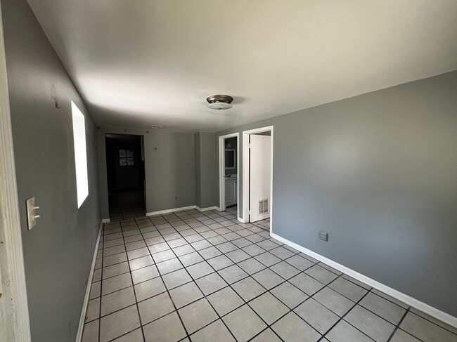 Photo - 1440 S 49th Ave Unidad 1