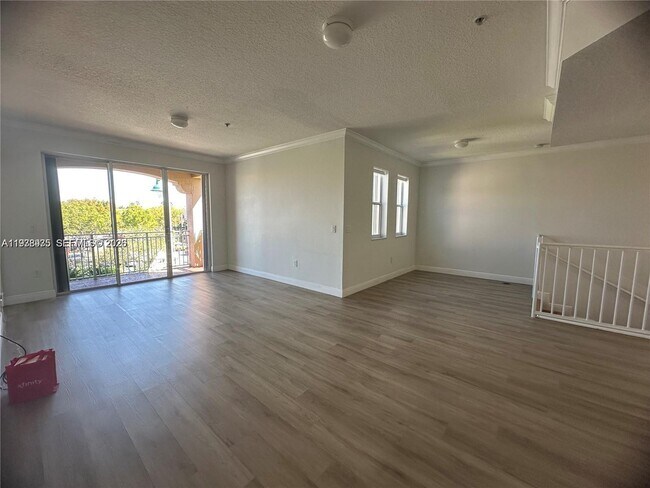 Photo - 6440 NW 114th Ave Unit 432