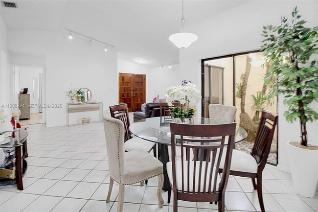 Photo - 13625 SW 99th Terrace