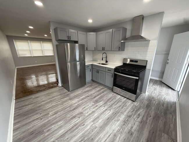 Photo - 906 Alcyon Dr