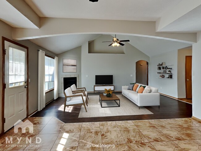 Photo - 706 W Snider St