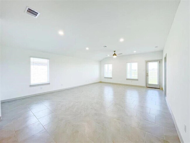 Photo - 28935 Yulee Mill Dr