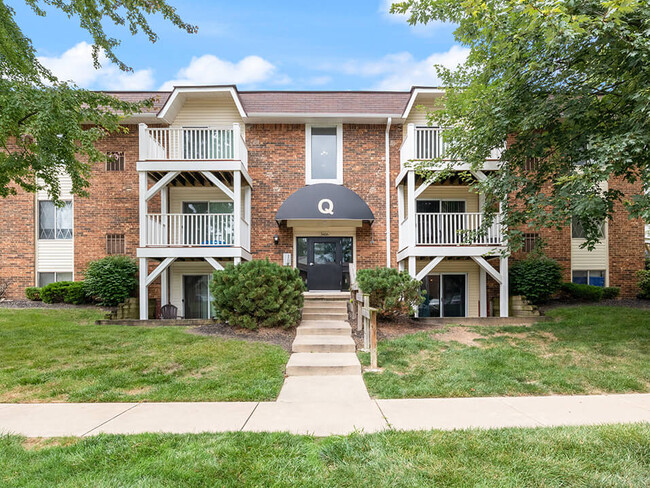 Intercom Controlled Entrance - Hunters Ridge Toledo Apartments