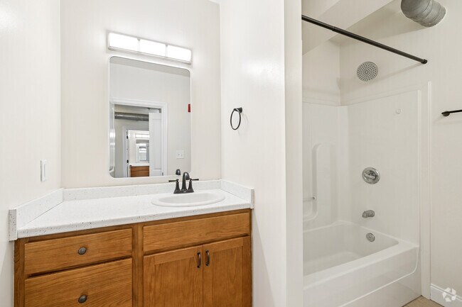 North Central 2BR, 2BA - Second Bathroom