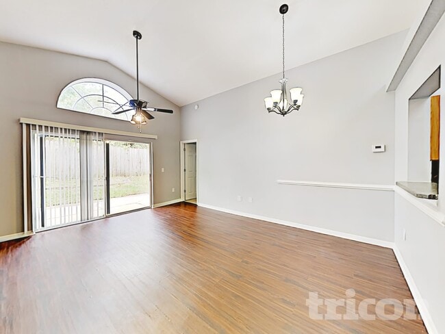 331 Riunite Cir