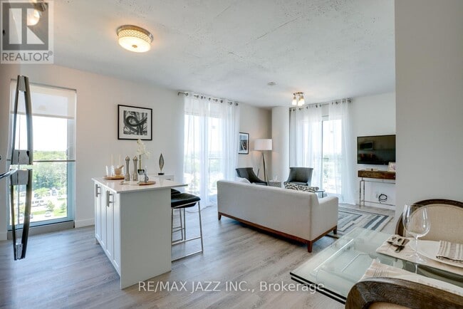 Photo - 100 Bond St E Unité 305