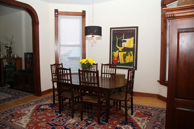 Photo - 857 W Newport Ave Unit 3