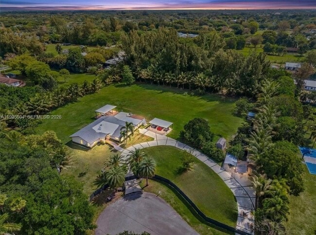 Building Photo - 6920 SW 182nd Way