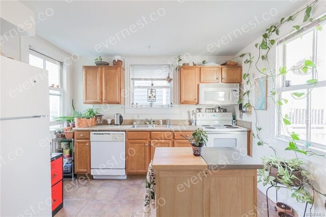 Photo - 612 N 23rd St Unit b